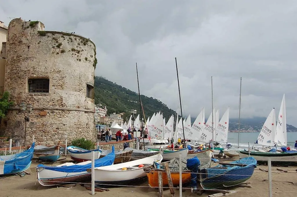 Hotel Mambo Laigueglia