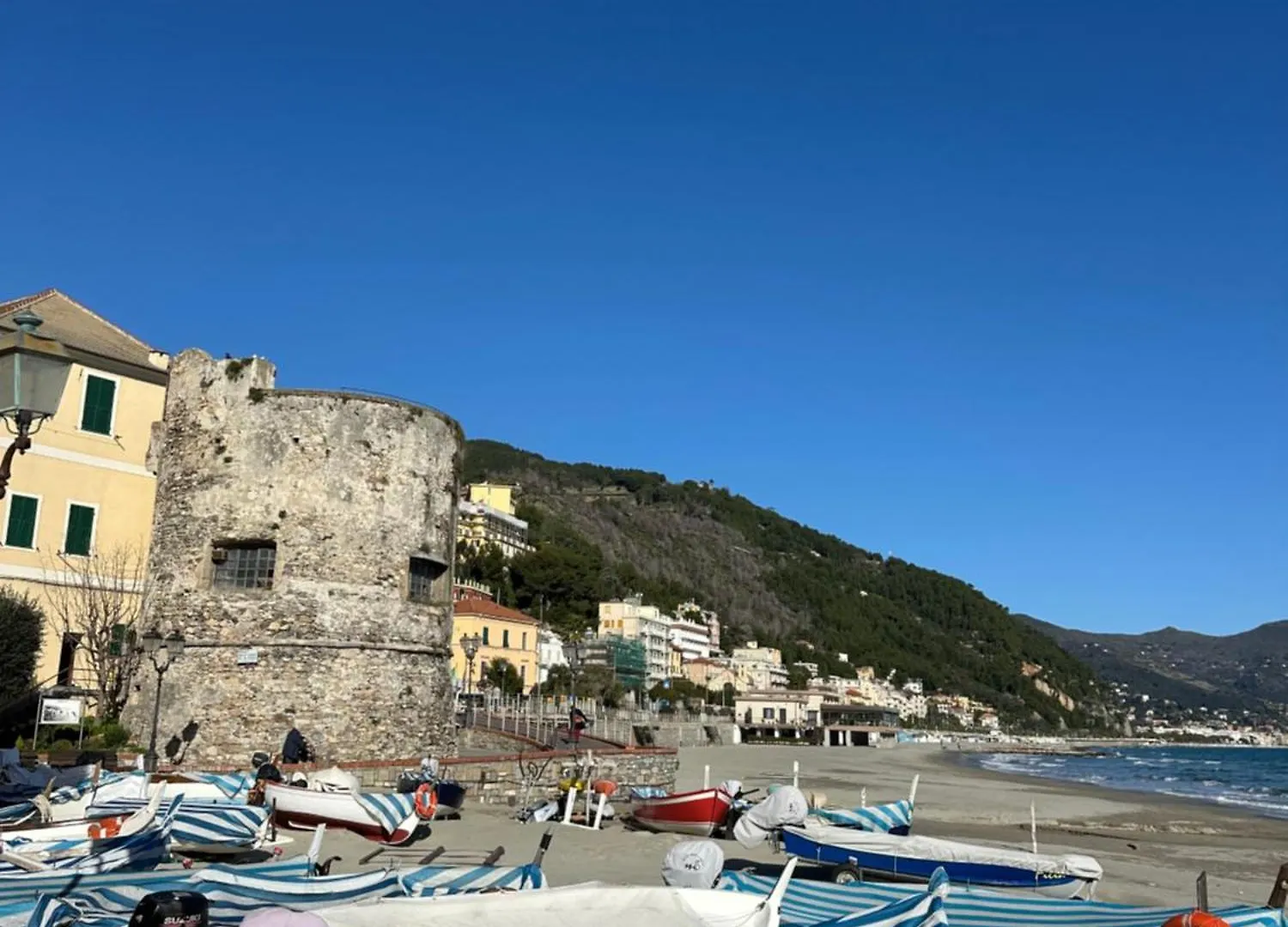Hotel Mambo Laigueglia Italia